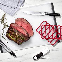 Good Grips Carving & Cutting Board | OXO Cutting Board