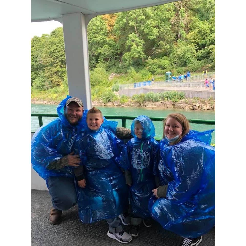 The Maid of the mist in Niagra Falls