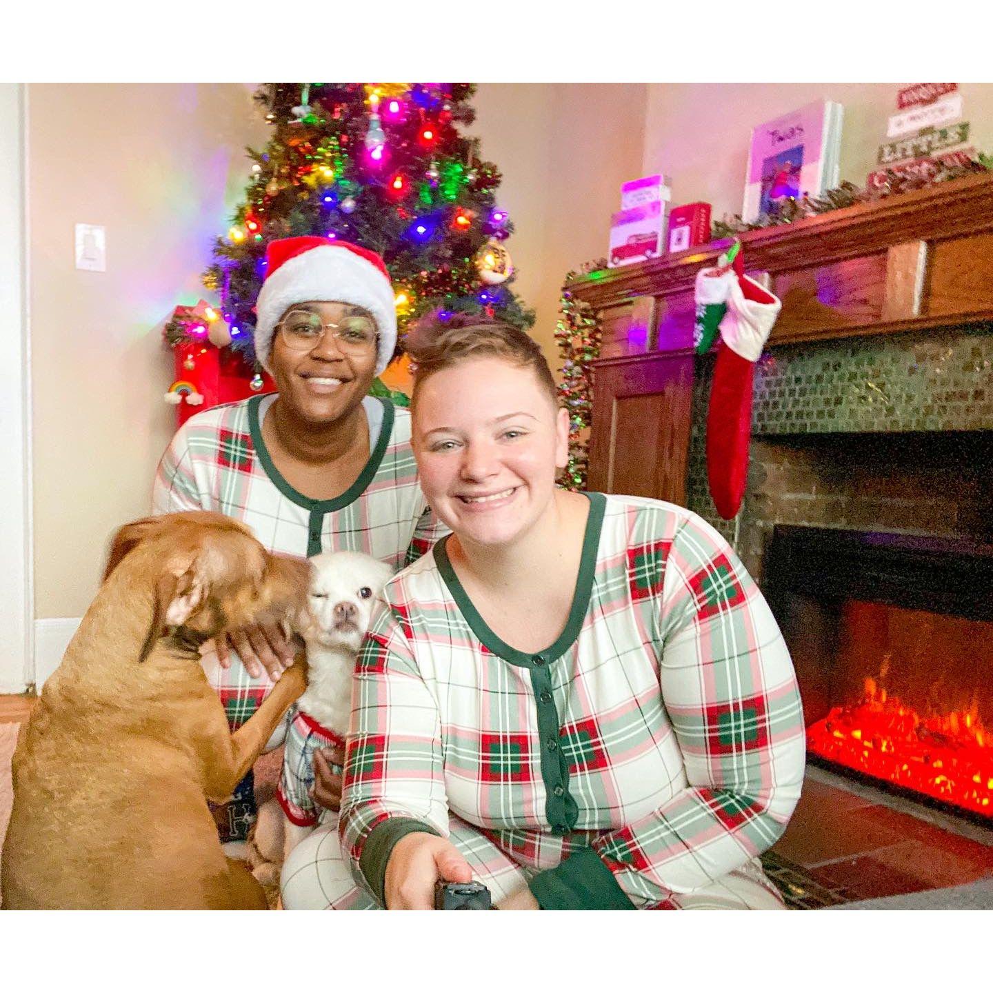 family christmas portrait. 12.25.22