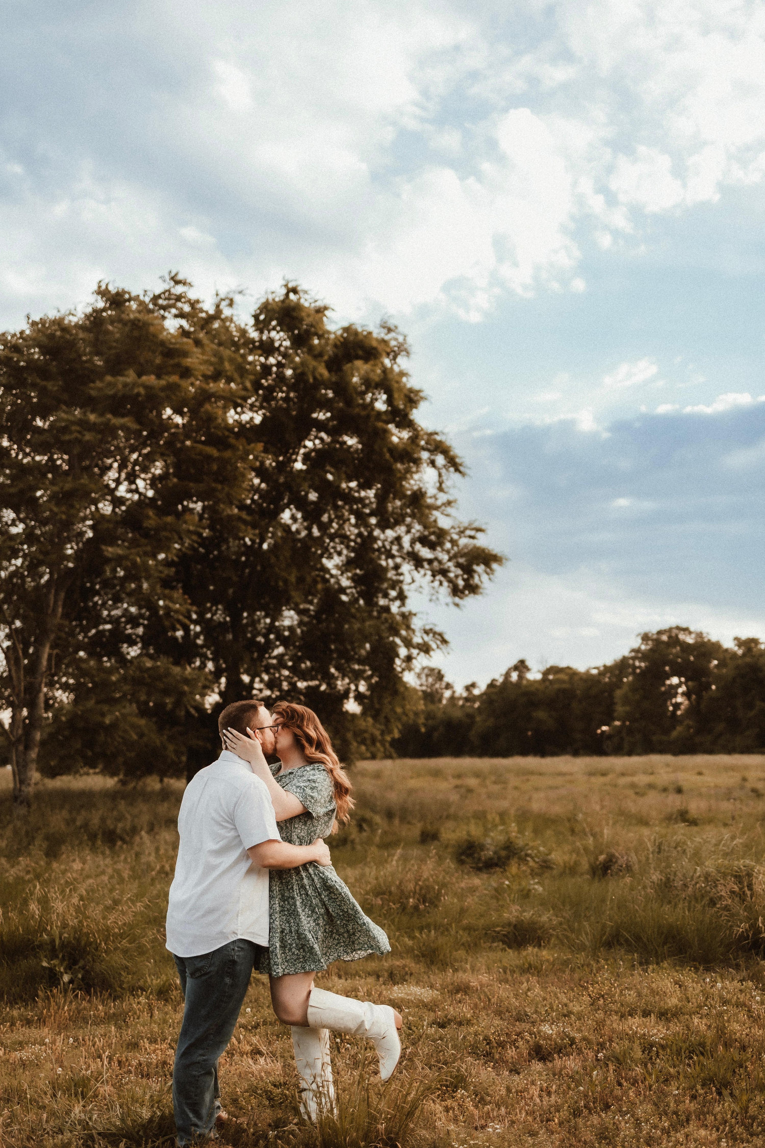 The Wedding Website of Emeigh Hicks and Braden Holley