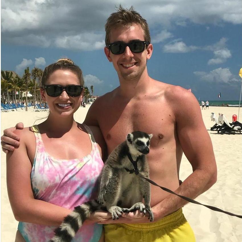 Posing with a lemur in Playa del Carmen!