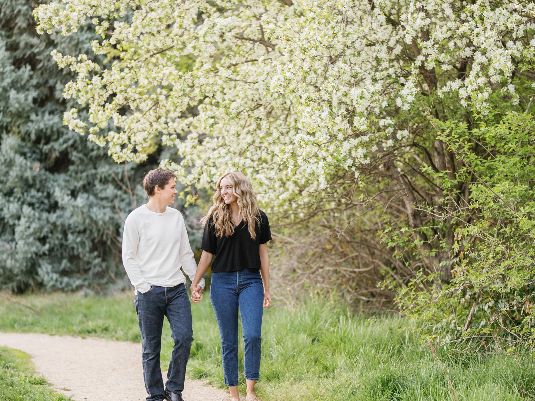 The Wedding Website of Kelly Rutherford and Ryan Knutzen