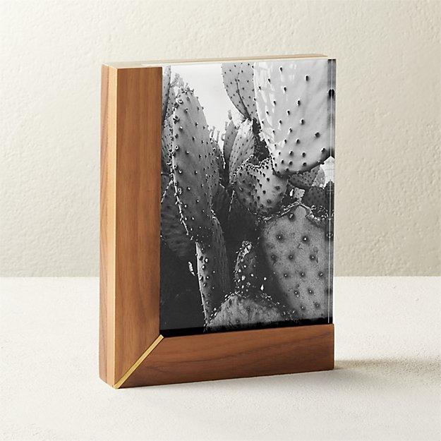 Rudd Walnut and Acrylic Frame 5"x7"
