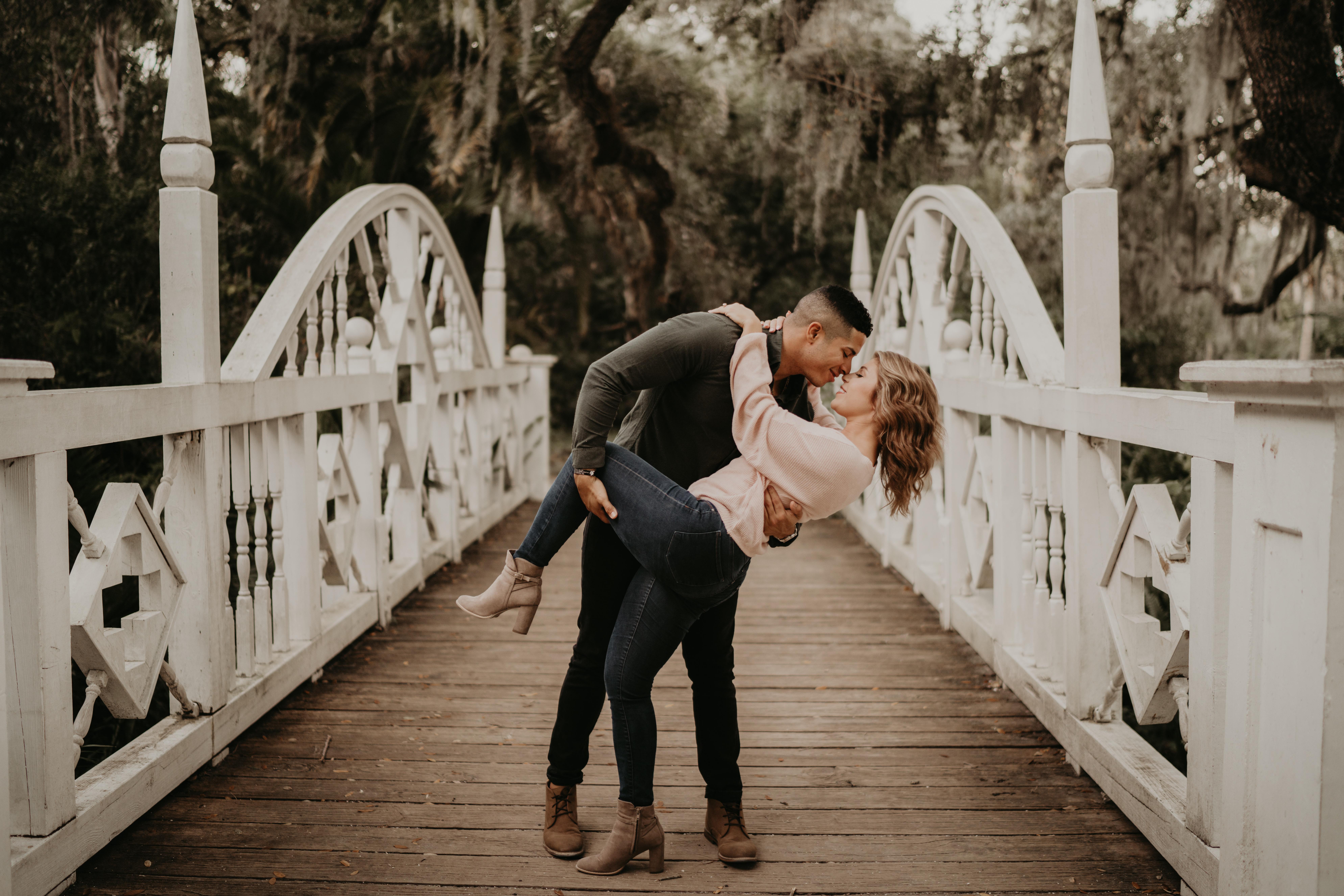 The Wedding Website of Aleksandra Timrots and Roberto Santiago