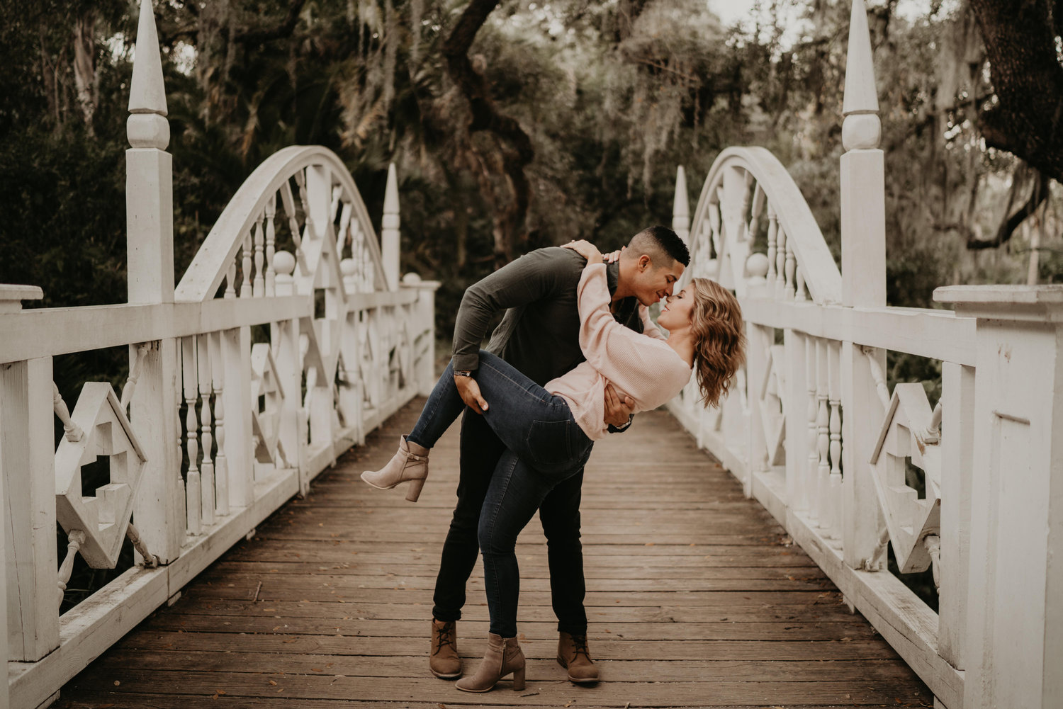 The Wedding Website of Aleksandra Timrots and Roberto Santiago