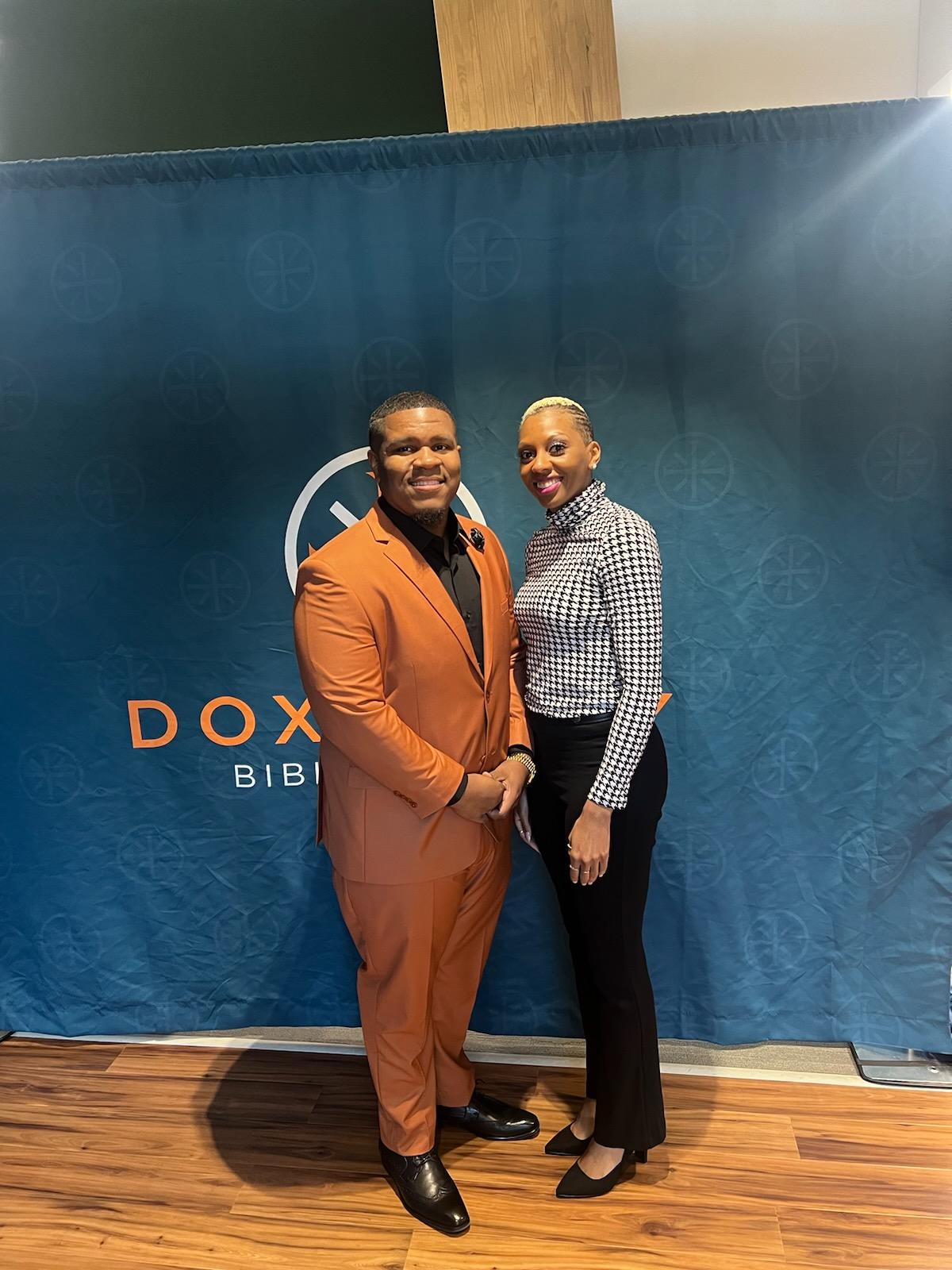 The Wedding Website of Lance McKnight and Roshundra Caldwell