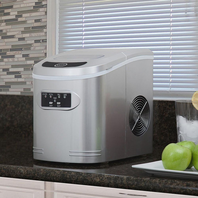 Whynter Compact Portable Ice Maker, Metallic Silver