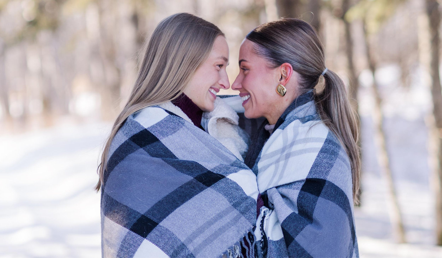 The Wedding Website of Sydney Hodgson and Lexie Rennemo