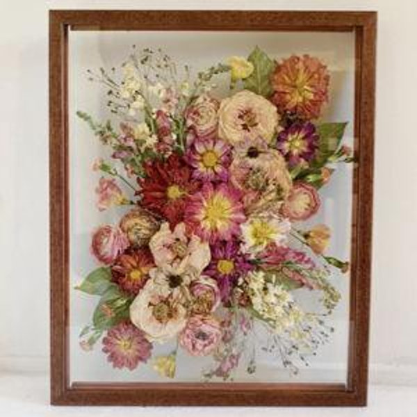 Bouquet Preservation Frame