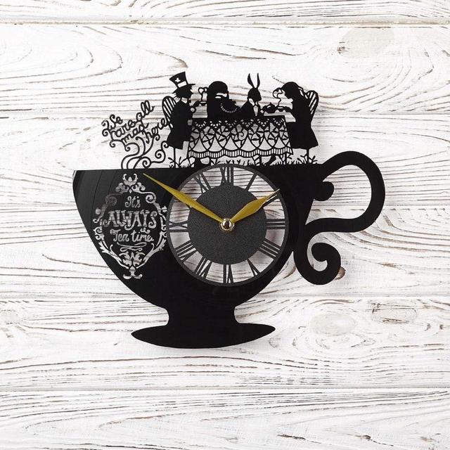 Alice in Wonderland Decor, Alice in Wonderland Clock, Alice in Wonderland Gifts, Alice in Wonderland Wall Clock, Alice Decor, Alice Clock