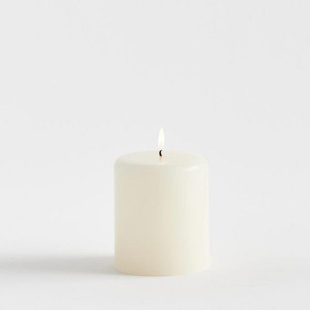 Modern Curved Pillar Candle, 4"x4.5" - Cream