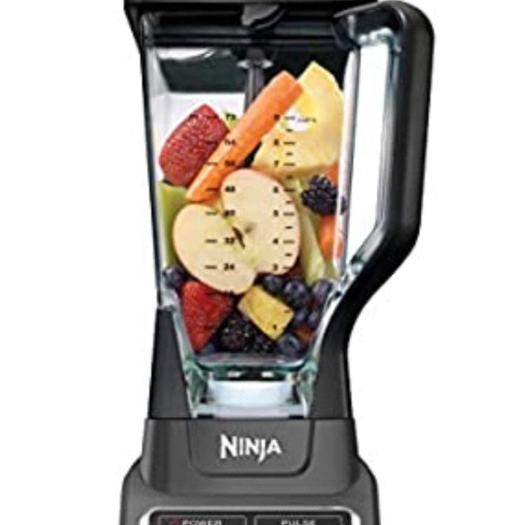 Ninja Professional 72 Oz Countertop Blender with 1000-Watt Base and Total Crushing Technology for Smoothies, Ice and Frozen Fruit (BL610), Black