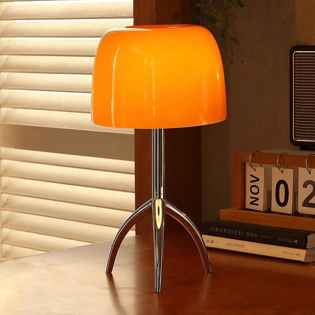 Mgchayoli Orange Mushroom Modern Table Lamp,Unique Mid Century Modern Lamp for Bedroom,Cool Retro Bauhaus Lamp,Bedside Nightstand Donut Lamp Dimmable Lamp for Room Decor (Orange)