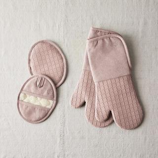 Silicone Oven Mitts and Pot Holders Set