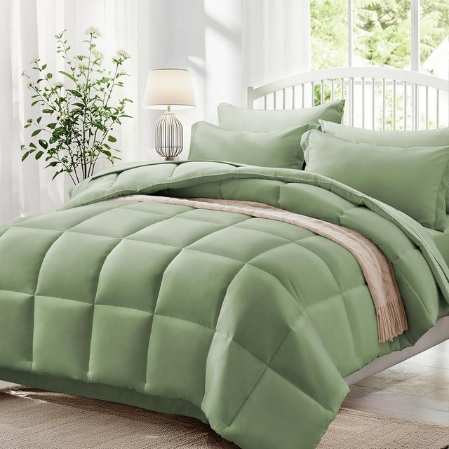 Zzlpp Queen Comforter Set 7 Piece, Sage Green Bed in a Bag with Comforters, Pillow Shams, Pillowcases, Flat Sheet, Fitted Sheet, 2 Side Pockets