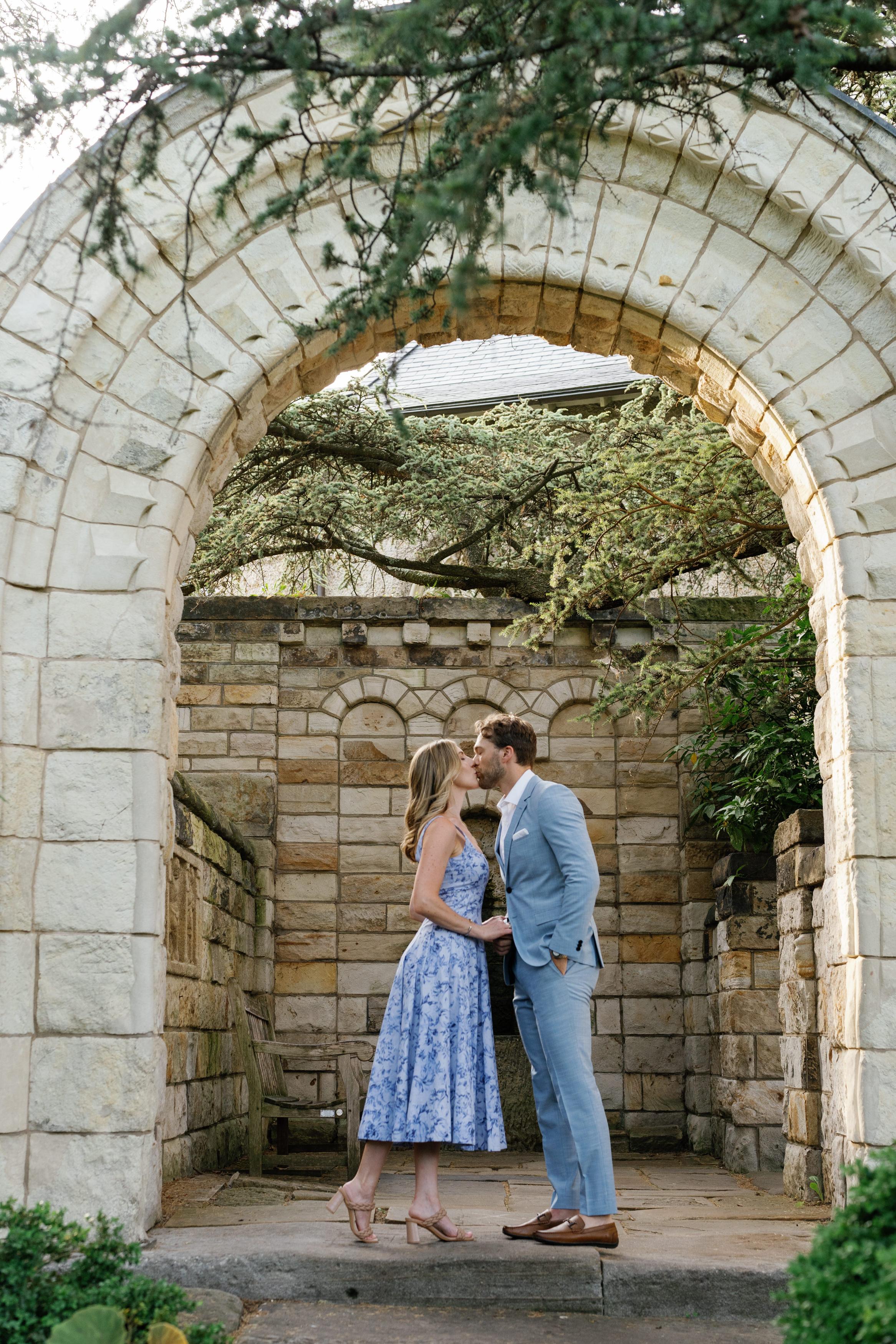 The Wedding Website of Laura Ganassa and Mitchell Oeler