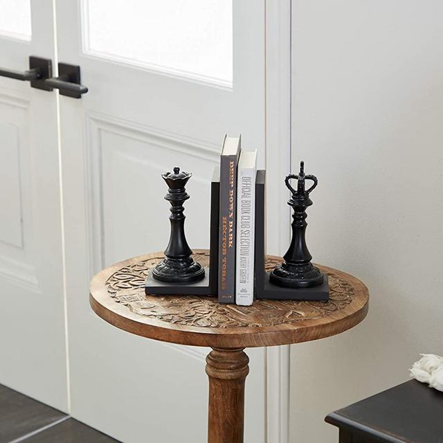 Deco 79 44754 Polystone King and Queen Chess Bookend Pair, 5" x 8"