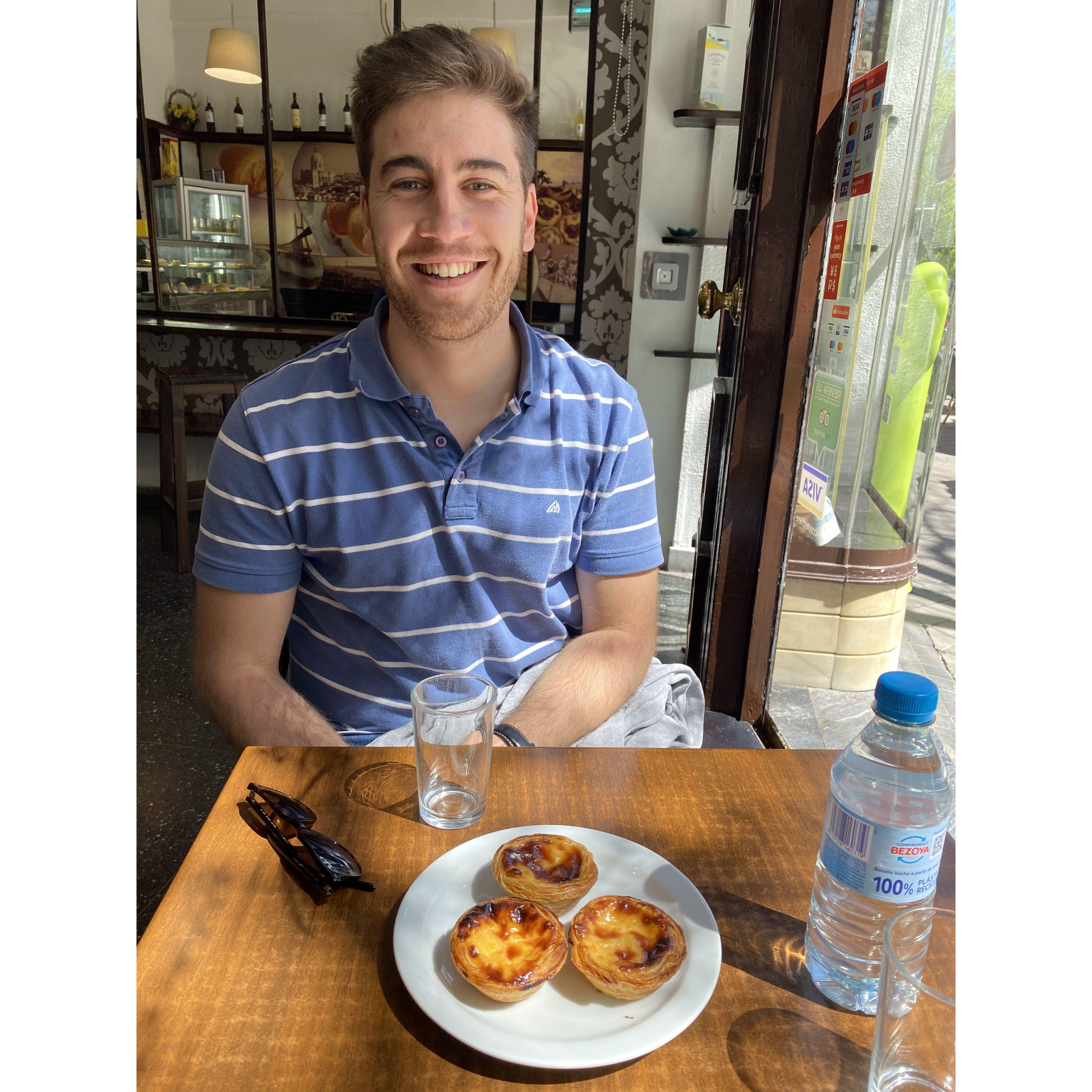 Pedro may have spent his 26th birthday in Madrid but I made sure he had some pasteis de nata to celebrate with