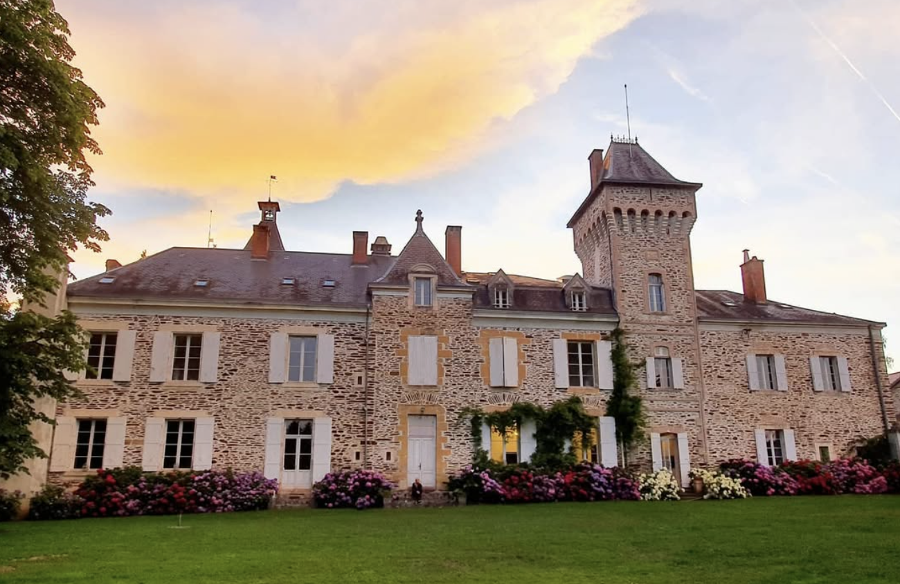 The Wedding Website of Léa Cochet and Ashley Arnold