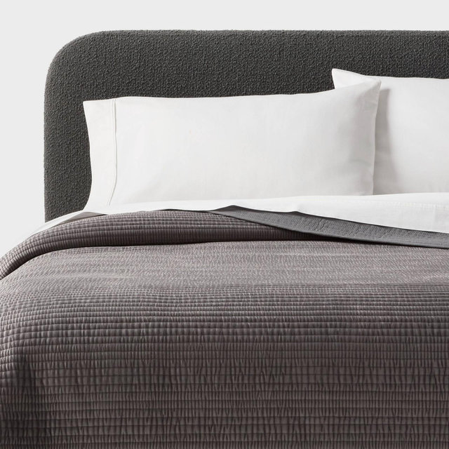 Full/Queen Ruched Velvet Quilt Gray - Threshold™
