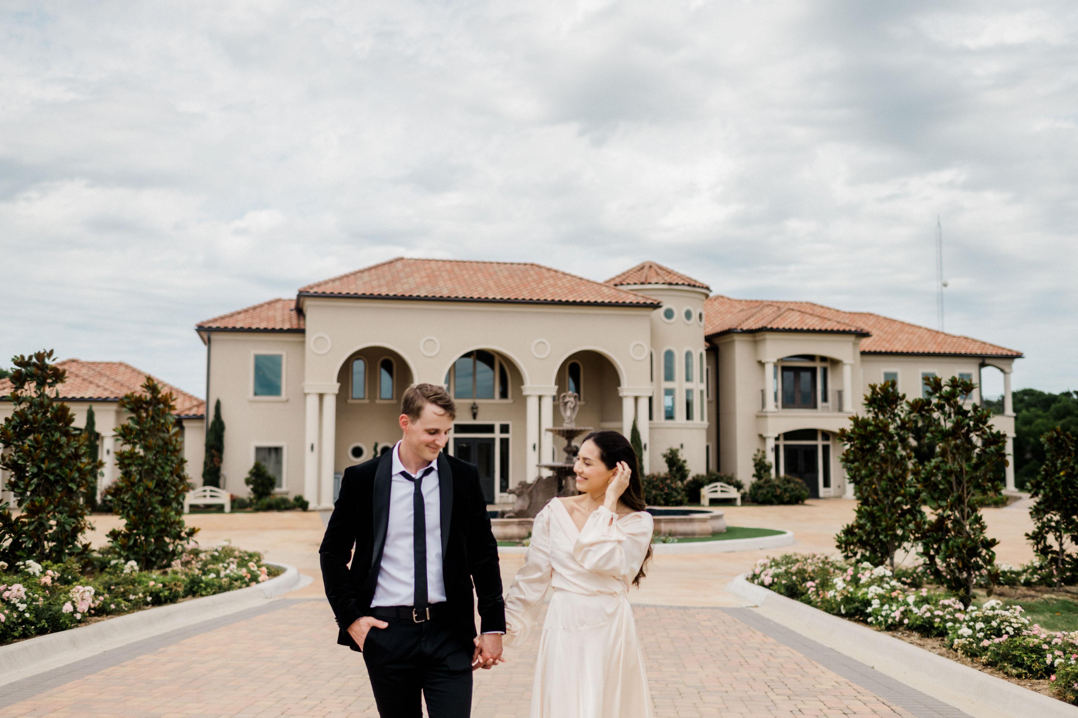 The Wedding Website of Nicollette Mollet and Steven Etter
