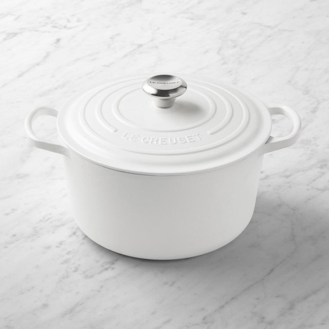 Le Creuset Enameled Cast Iron Signature Deep Round Oven, 6 1/2-Qt., Matte White