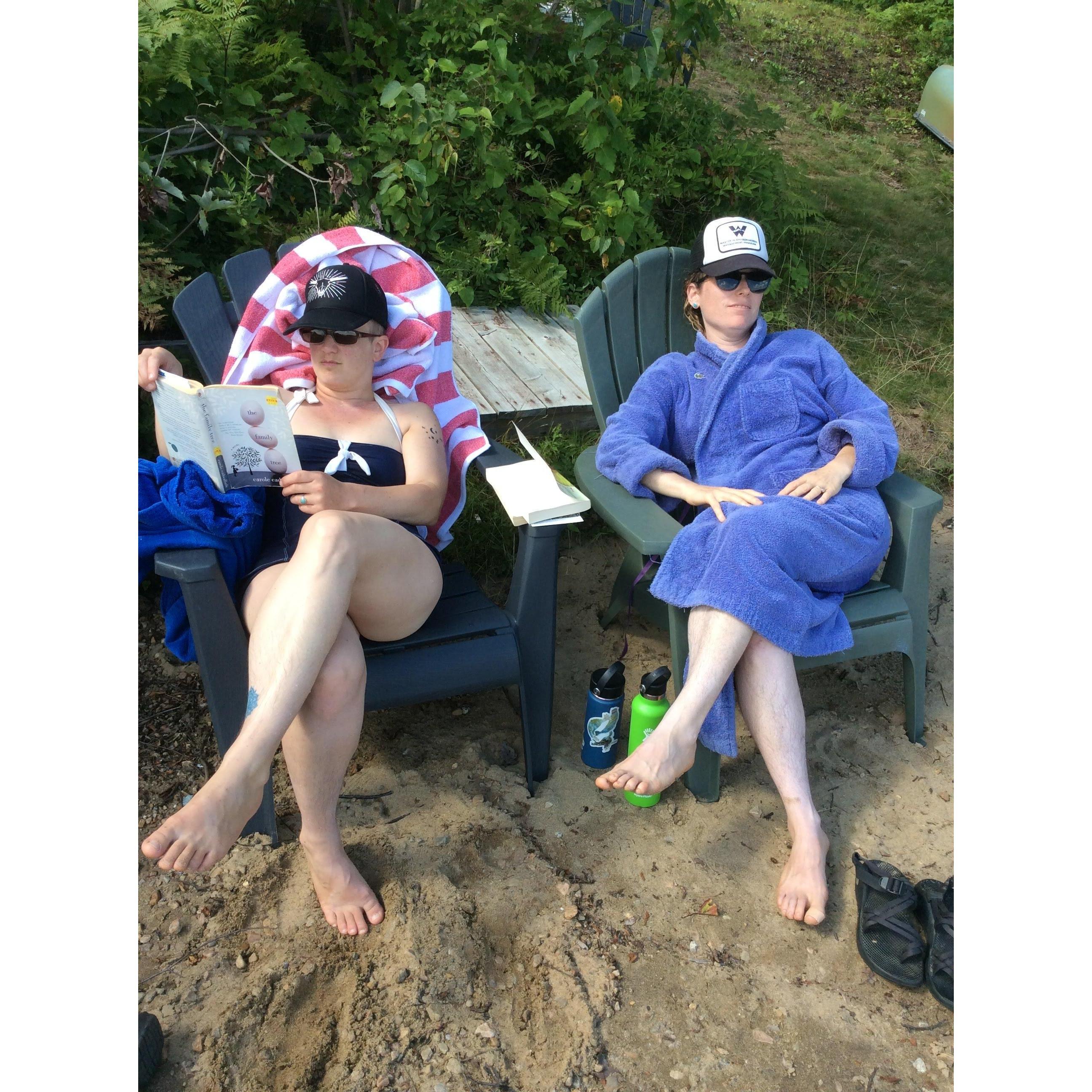 Chill beach times in St Donat