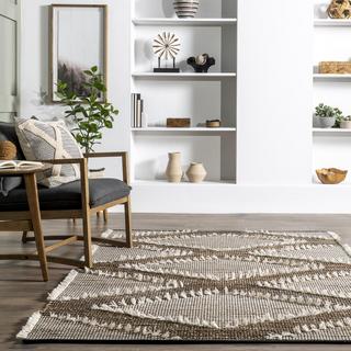 Manda Geometric Blend Fringe Area Rug