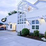 The Stray Dog Bar & Grill