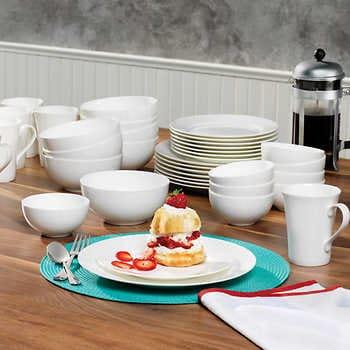 Mikasa Lausanne 40-piece Bone China Dinnerware Set