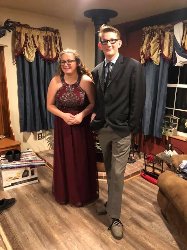 The Wedding Website of Kaylea Frost and Aiden Hedstrom