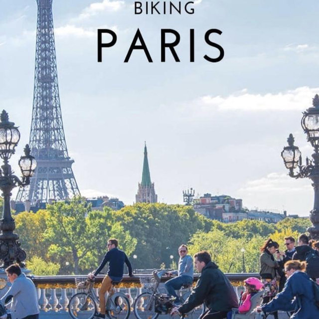 Biking tour Paris