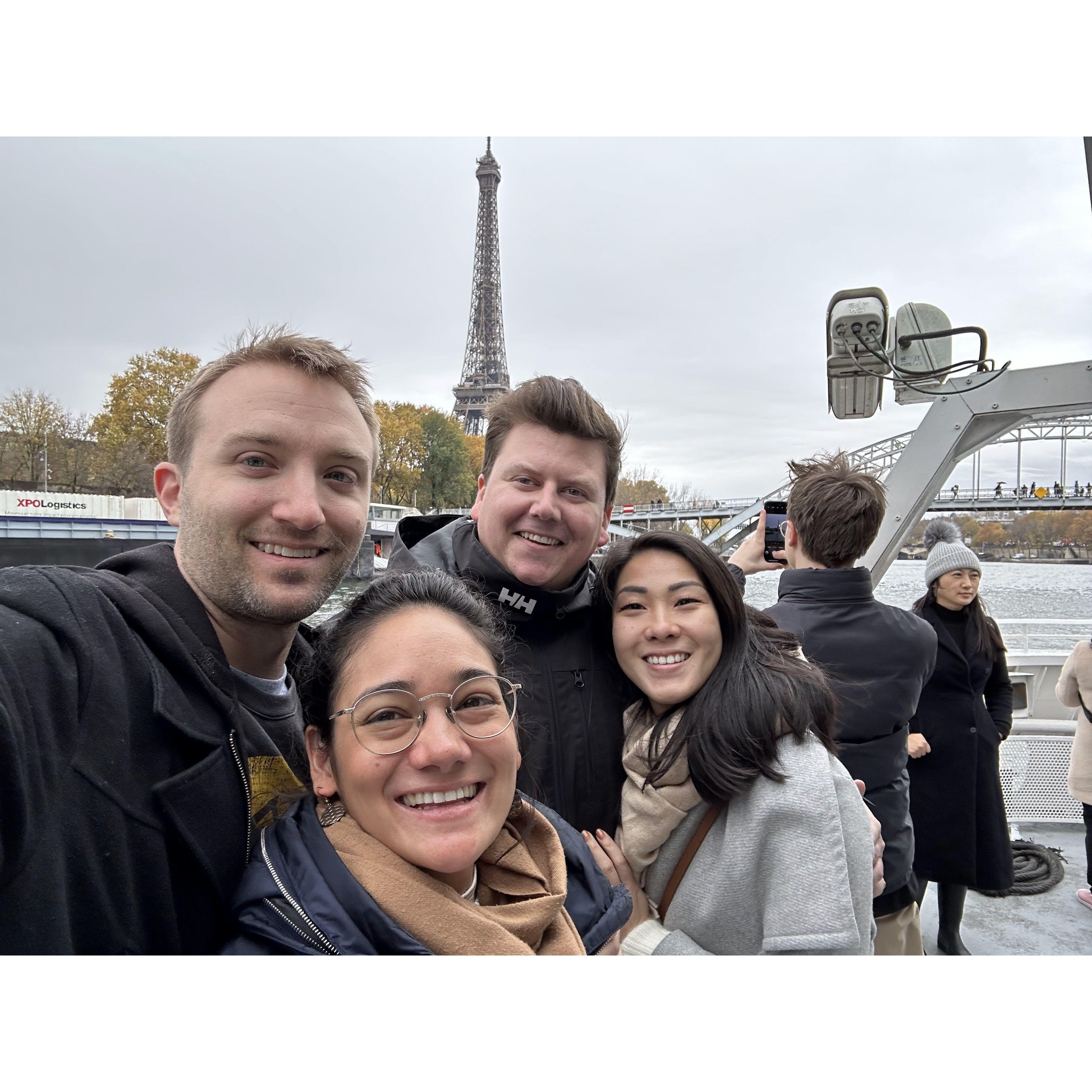 Boat tour on the Seine!
