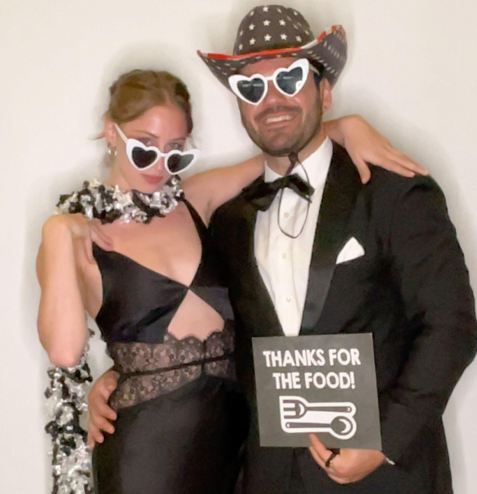 The Wedding Website of Ayala Abrams and Joshua Ayzenberg