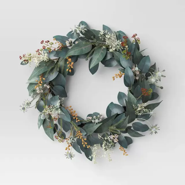 Wreath Green/Floral Wreath - Threshold™