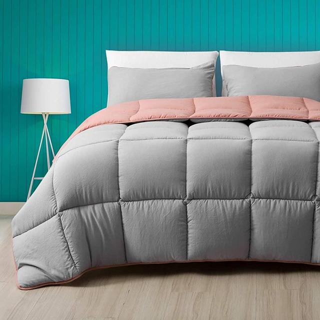 Cobnom Reversible Cloud Comforter, Breathable Down Alternative Microfiber Comforter Duvet, Soft Brushed Shell, 3-Piece All Season Bed Comforter Set (King, Forest Grey/Rose Red)