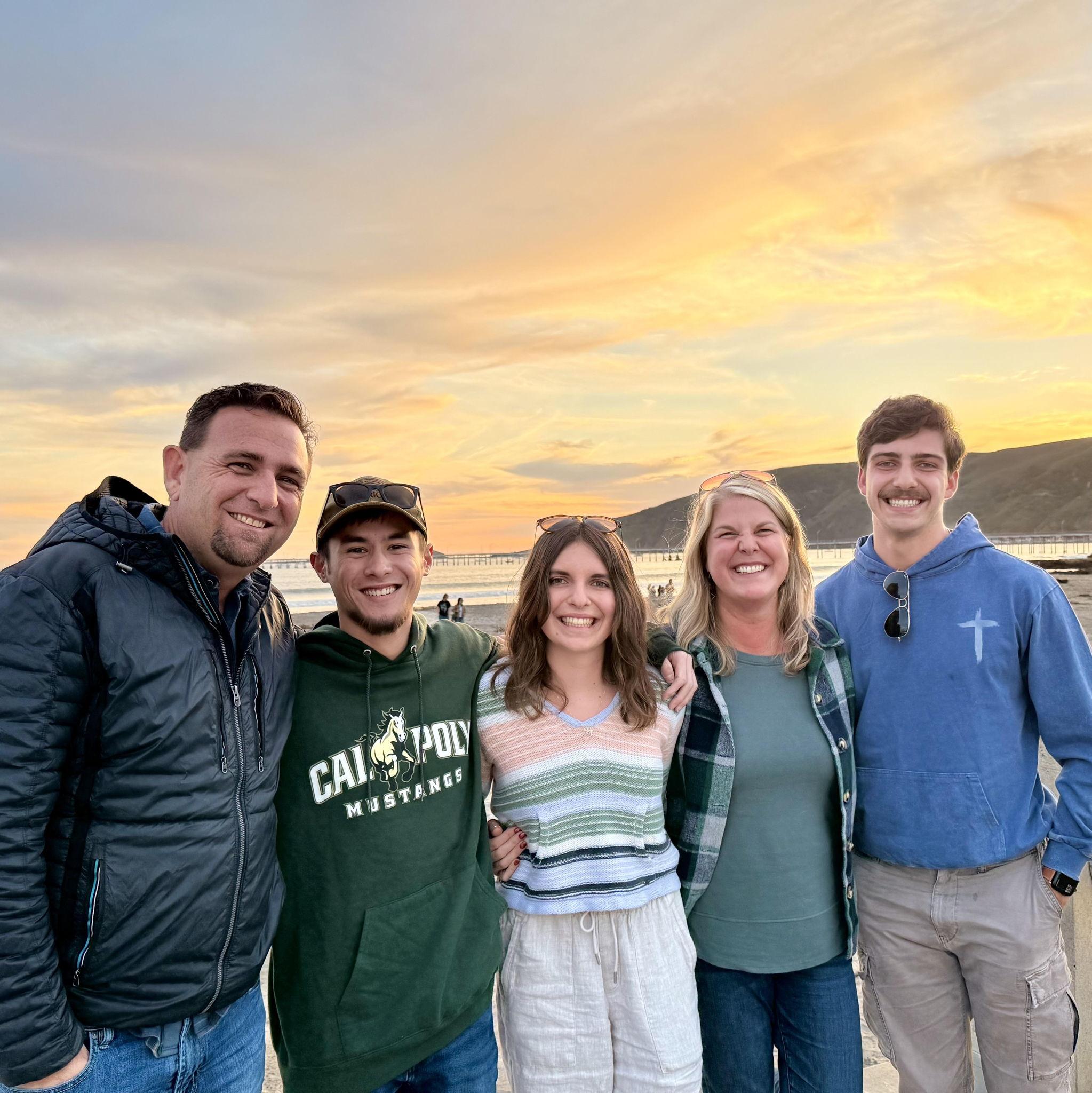 Max joining the Smith fam once again while visiting SLO