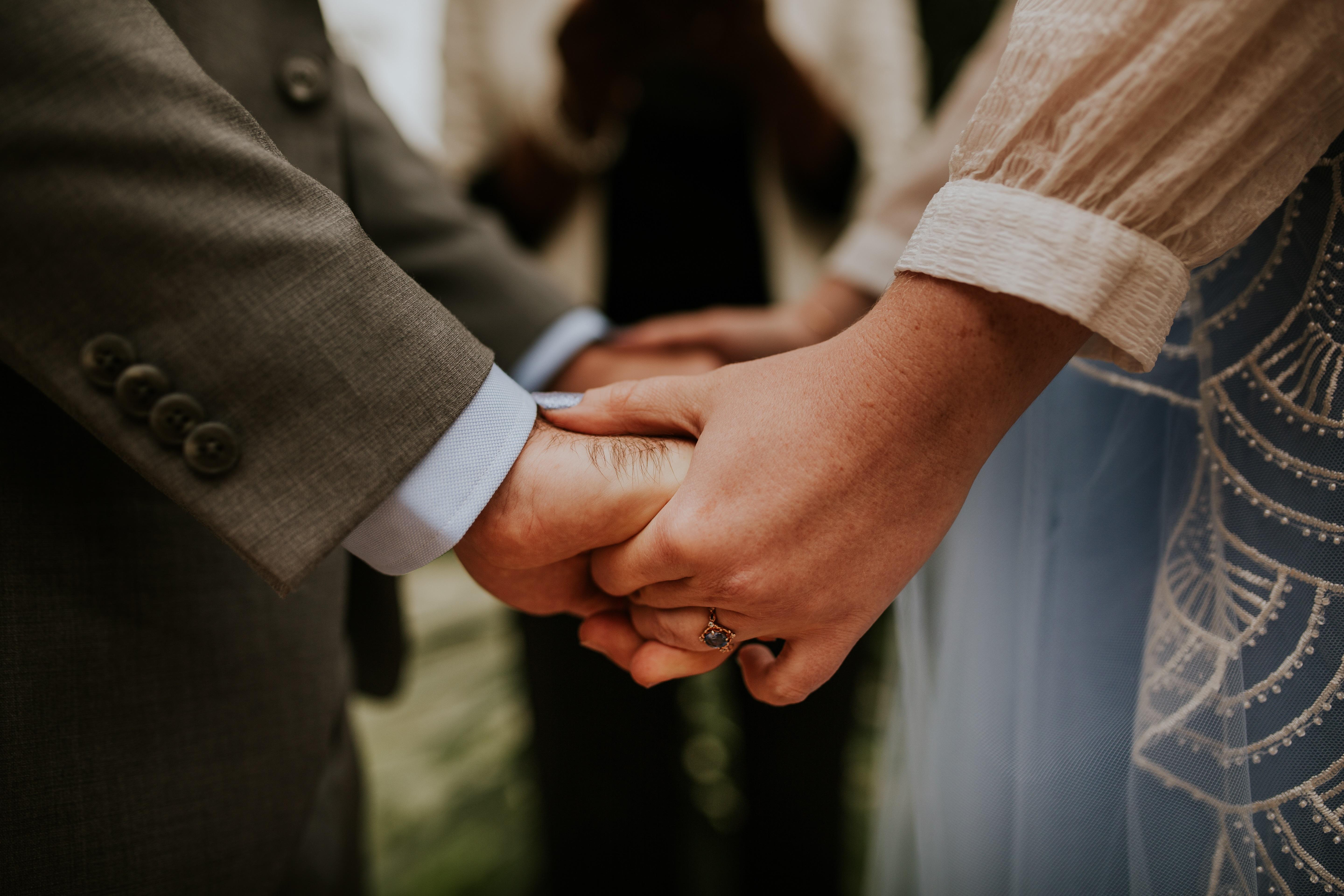 e7051b12-9065-4a68-9943-8f5bb5573b69