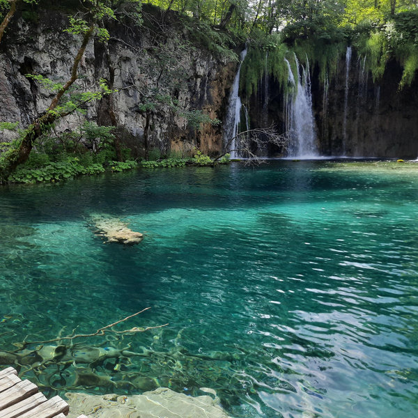 Honeymoon Experience- Plitvice Lakes Tour Croatia