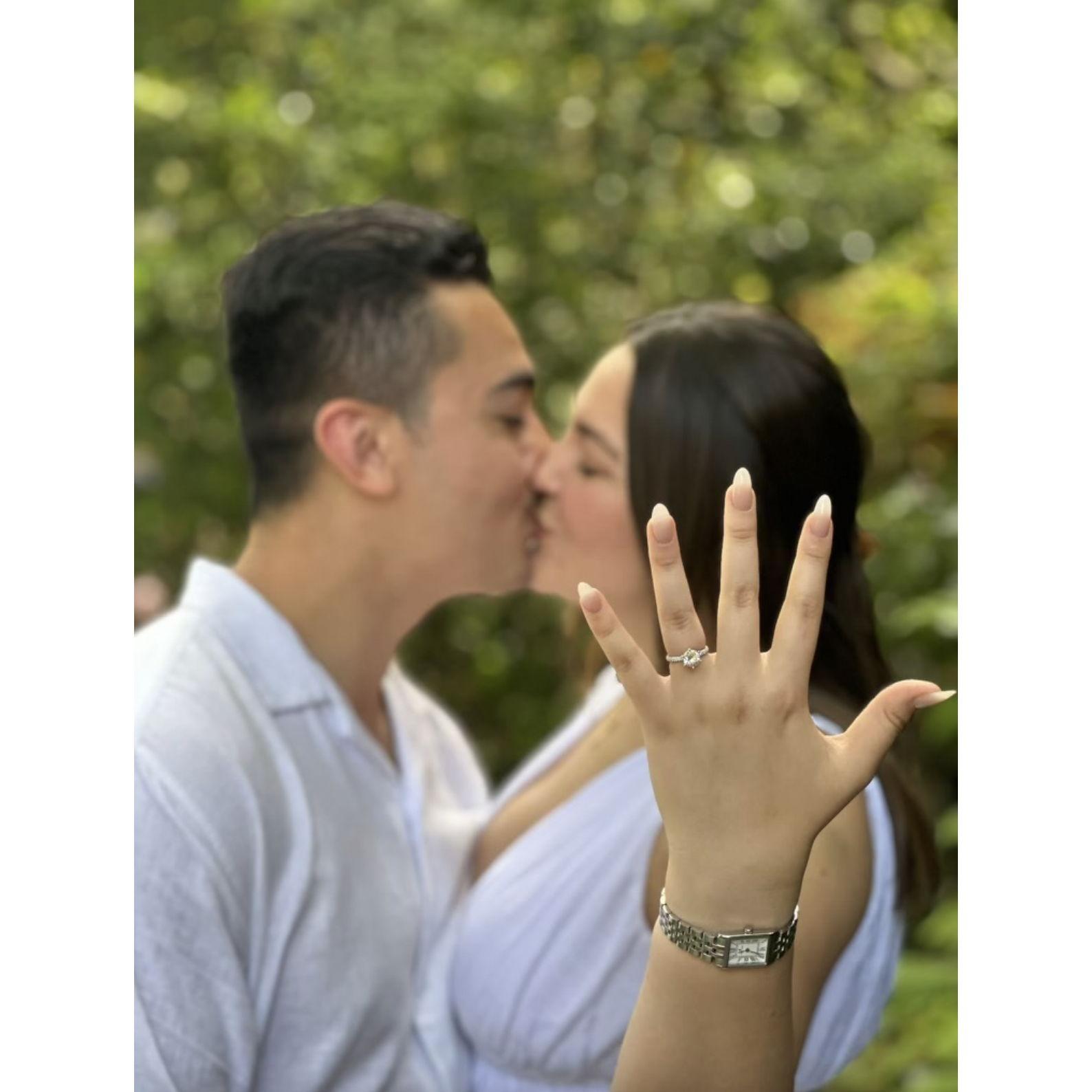 Engagement Pictures at Lake Como