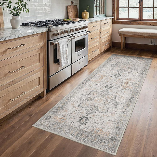 BESBLEE Runner Rug 2'6''x6 Non Slip Machine Washable Vintage Hallway Runner Rug, Low PileLight Weight Rugs for Entryway, Hallway, Kitchen and Corridor, Light Taupe Brown