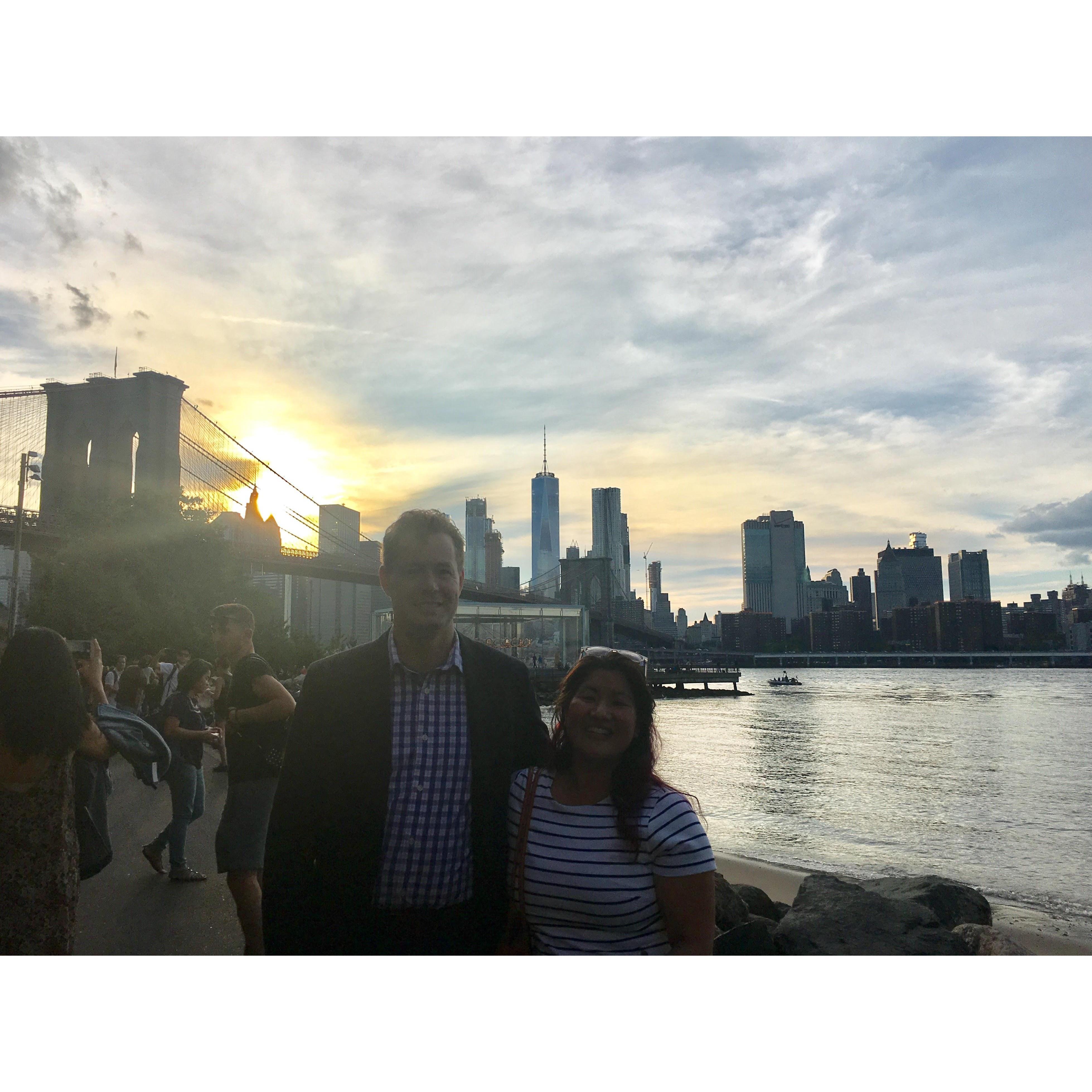 That was a great evening walking over the Brooklyn bridge and enjoying pizza in the neighborhood