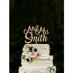 Gold Cake Topper Mr & Mrs Smith