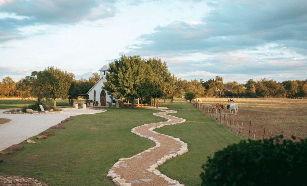 The Wedding Website of Savannah Galvan and Thomas Lagoudis
