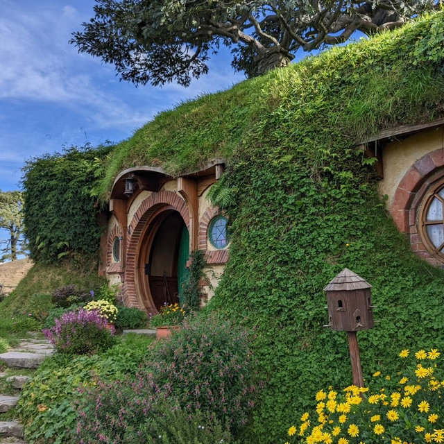 New Zealand-Excursion-Hobbiton Movie Set Tour