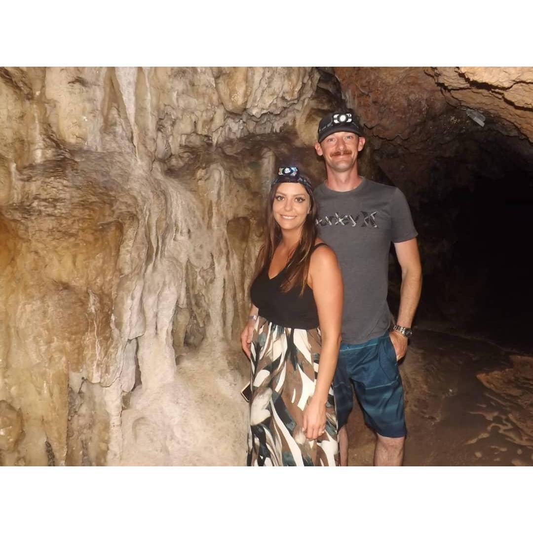 Bellmar Caves, Cuba