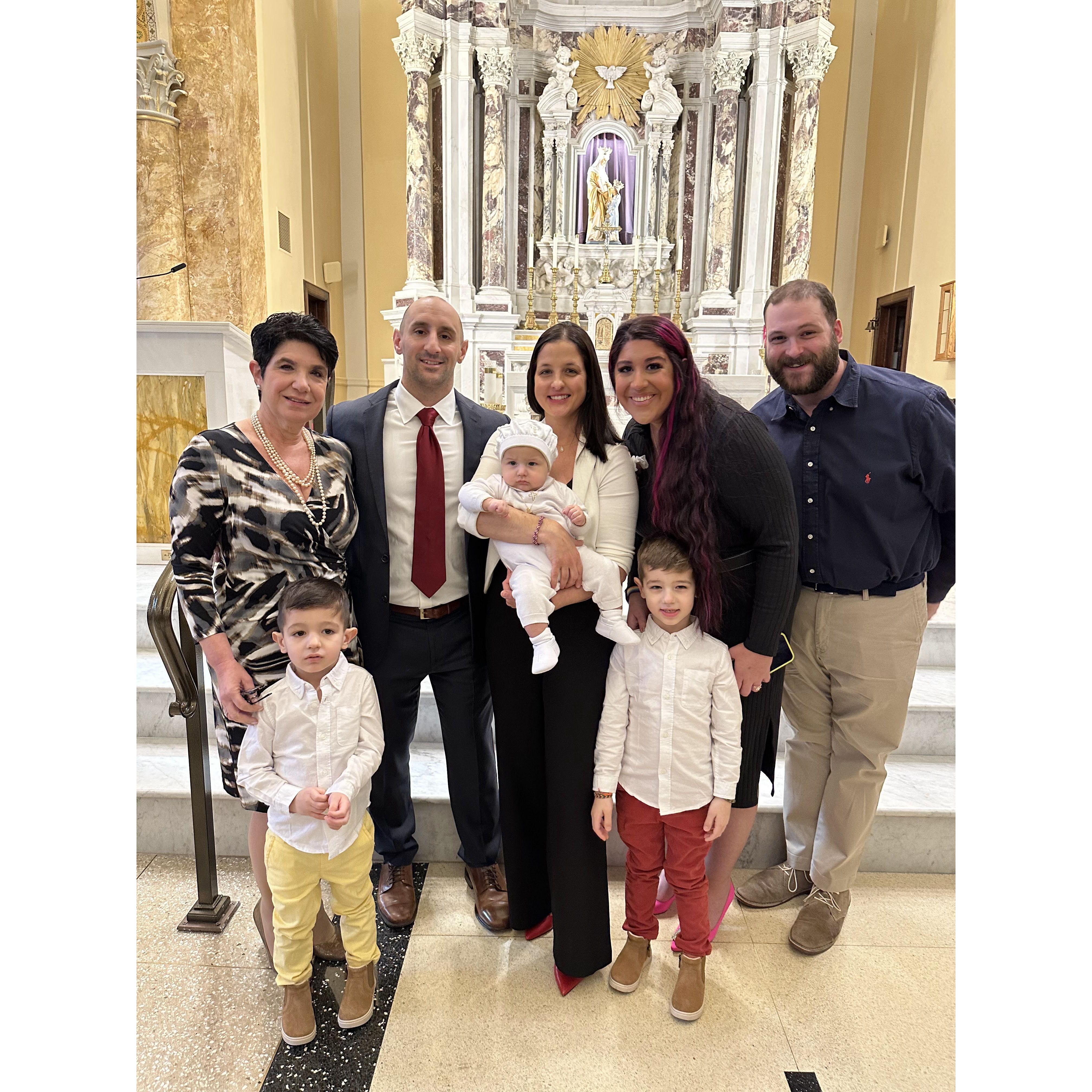 Family photos with our favorite boys!