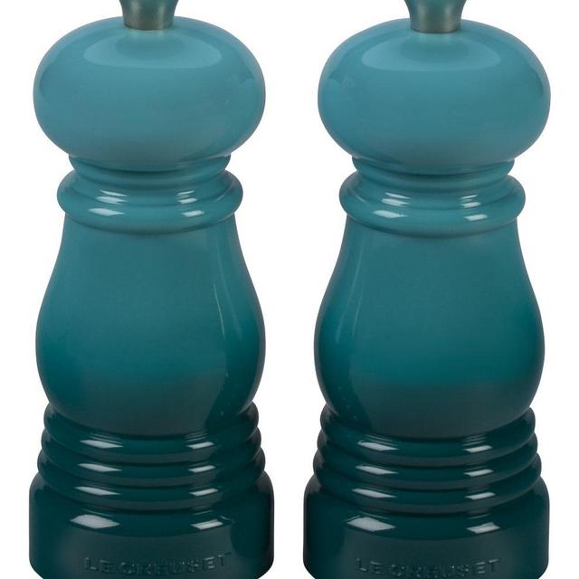 Le Creuset - Petite 2-Piece Salt and Pepper Set