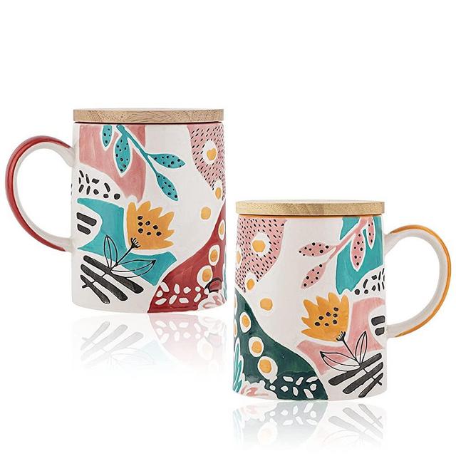 Taimei Teatime Ceramic Coffee Mug, Set of 2, 17.6-oz Coffee Mug with Lid and Handpainted Floral Pattern, Tea Mugs Gift for Women and Couples, Dishwasher Safe and Microwaveable