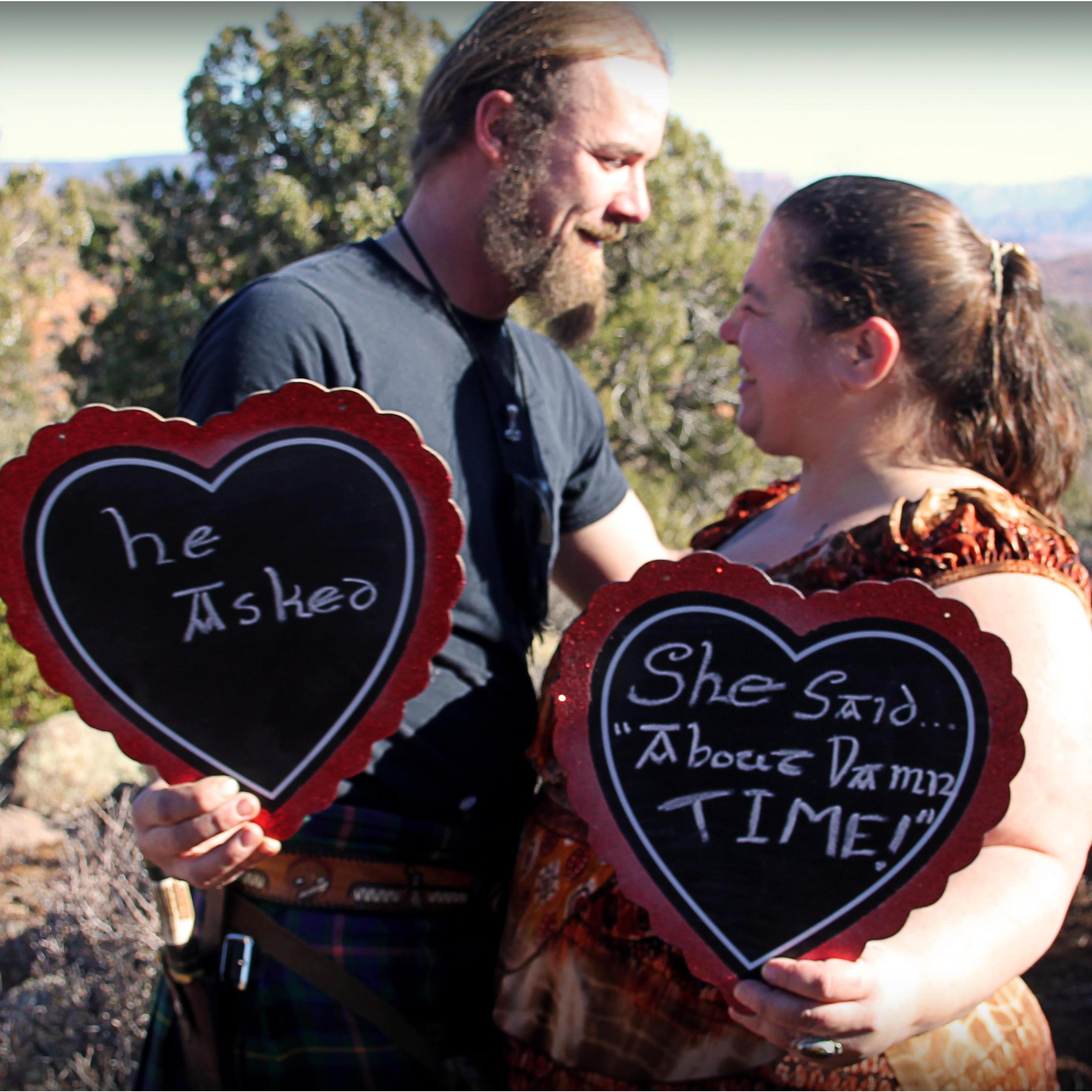 Oak Grove, 2018 - Engagement photos
Photo credit: Kendra Saunders